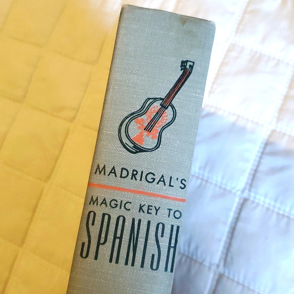 Vintage Spanish Book Madrigal's Magic Key to Spanish Andy Warhol Illustrations - Picture 3 of 10